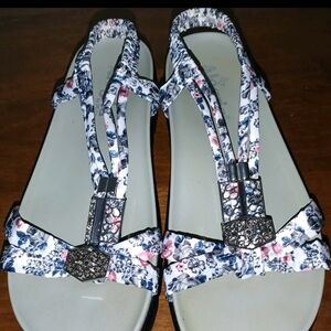Alegria Floral Bow T-Strap Sandals - White/Pink/Blue